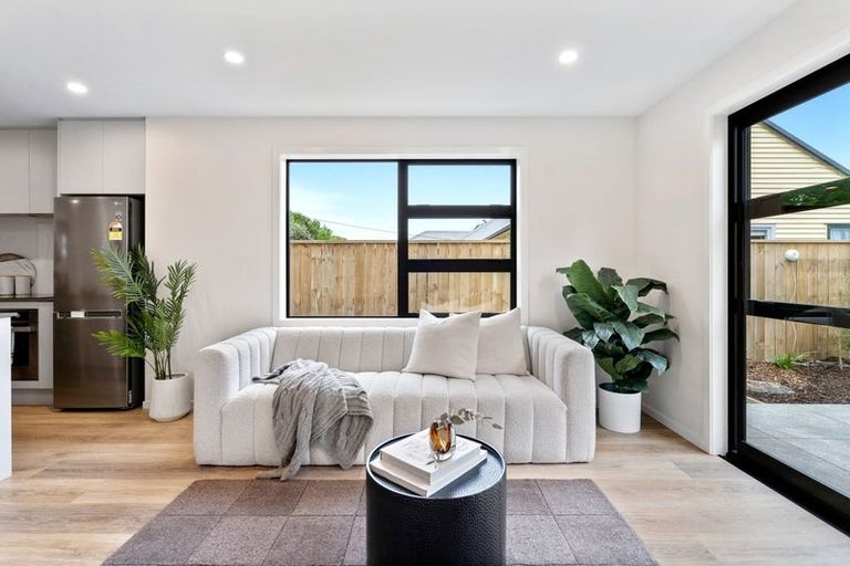 Photo of property in 1/25 Bush Street, Naenae, Lower Hutt, 5011