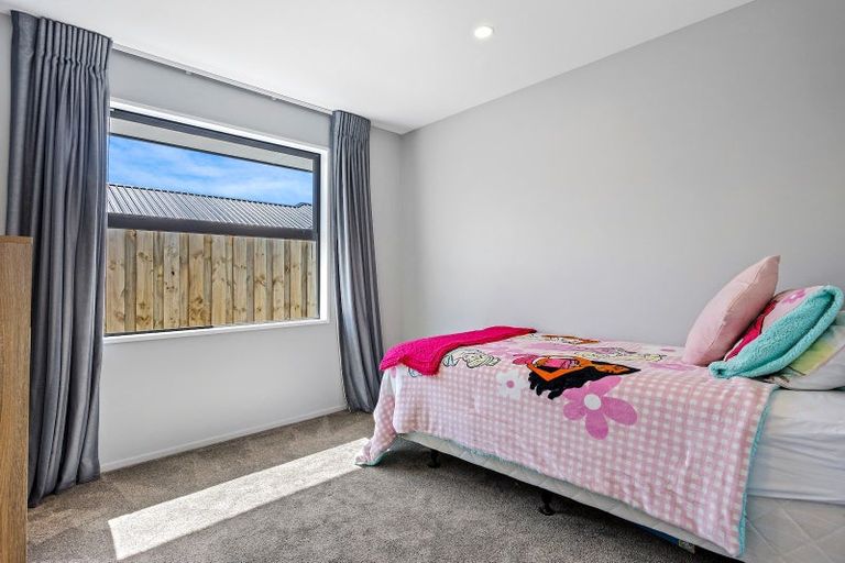 Photo of property in 33 Palmer Avenue, Rolleston, 7615