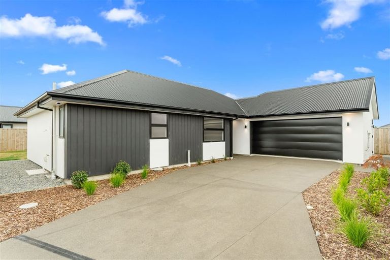 Photo of property in 5 Lovelock Avenue, Rolleston, 7615