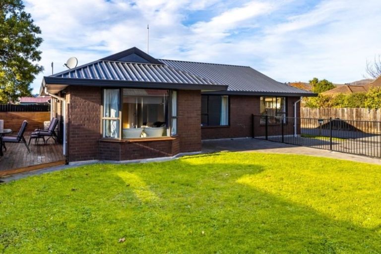 Photo of property in 2 Flaxwood Lane, Waltham, Christchurch, 8023