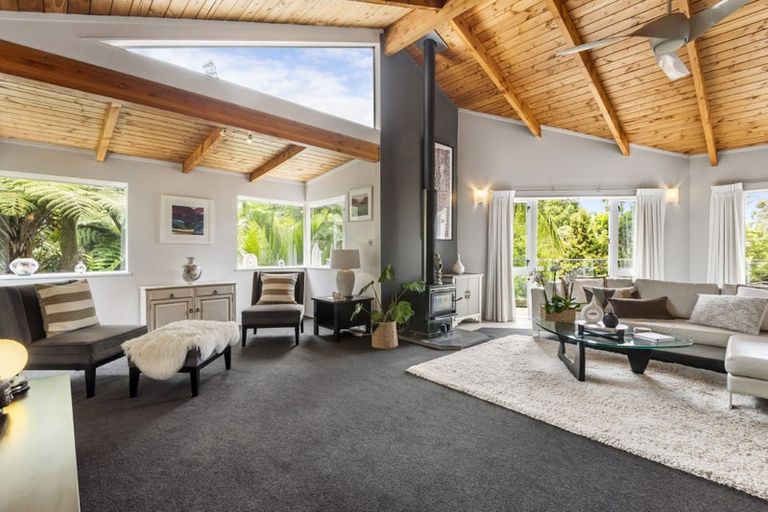 Photo of property in 2/12a Mcdowell Crescent, Hillcrest, Auckland, 0627