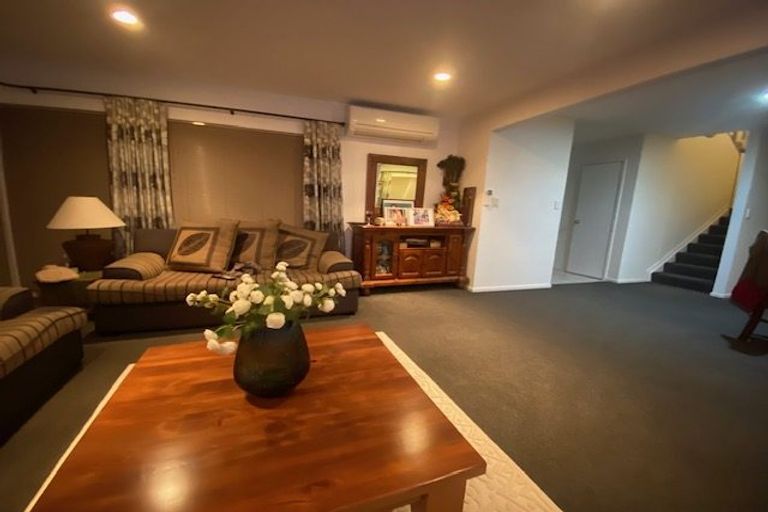 Photo of property in 33b Hoteo Avenue, Papatoetoe, Auckland, 2025