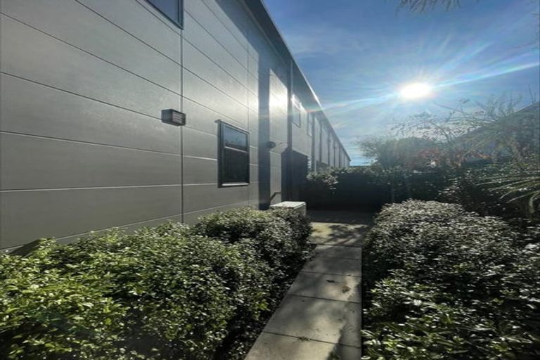 Photo of property in 269 Kilmore Street, Christchurch Central, Christchurch, 8011