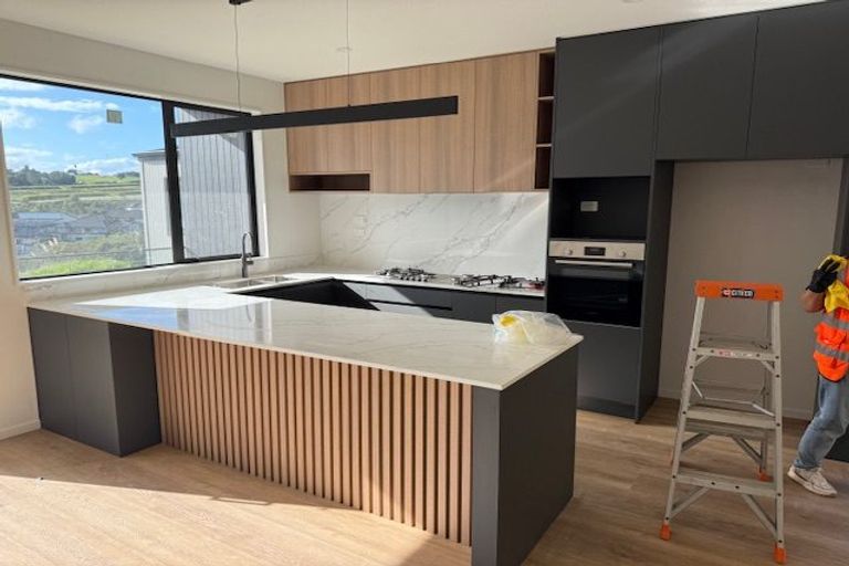 Photo of property in 244b West Hoe Heights, Orewa, 0931