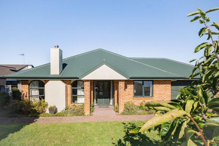 Photo of property in 9 Callum Court, Rototuna, Hamilton, 3210