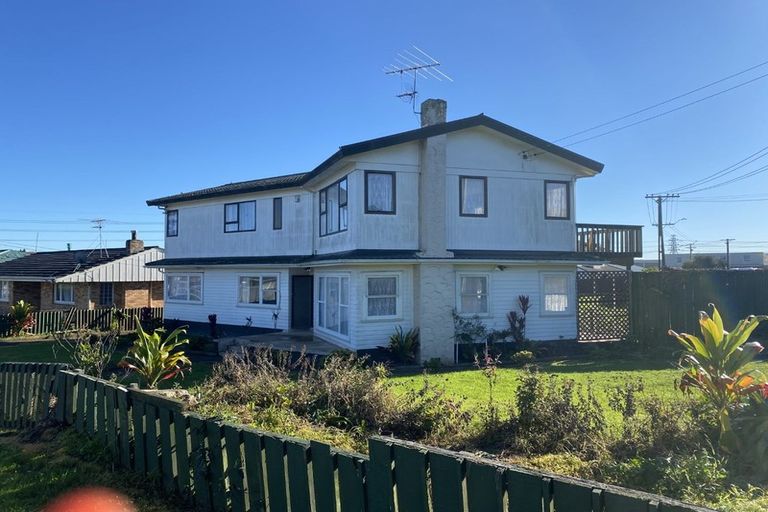 Photo of property in 1 Lansdown Avenue, Papatoetoe, Auckland, 2025