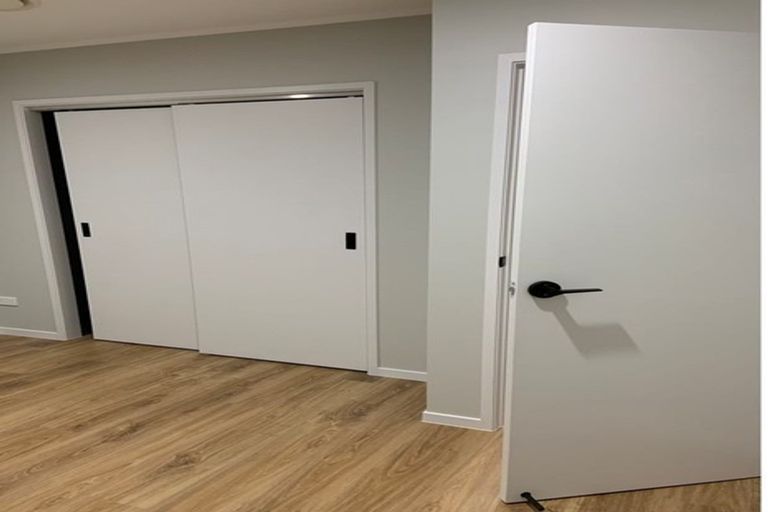 Photo of property in 22 Mcphail Street, Birkdale, Auckland, 0626