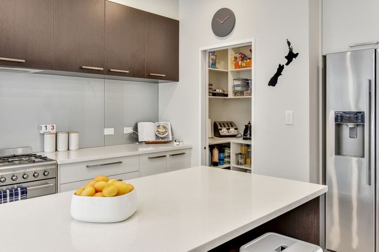 Photo of property in 24 Knoll Rise, Pukekohe, 2120