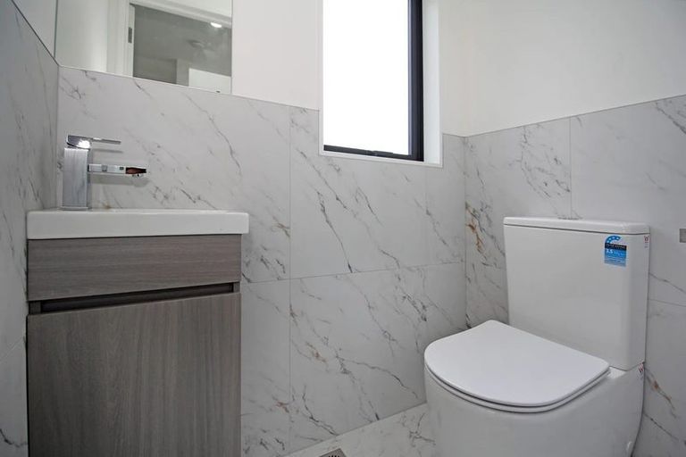 Photo of property in 58b Friesian Drive, Mangere, Auckland, 2022