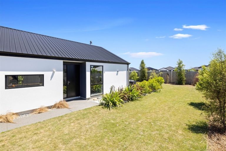 Photo of property in 21 Romanee Lane, Wigram, Christchurch, 8025