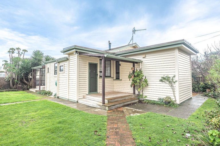Photo of property in 65 Bignell Street, Gonville, Whanganui, 4501