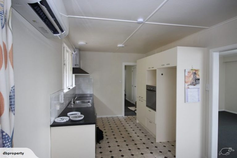 Photo of property in 47 Link Road, Newlands, Wellington, 6037