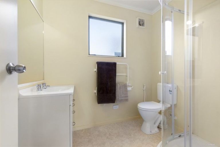 Photo of property in 15b Hawtrey Terrace, Johnsonville, Wellington, 6037