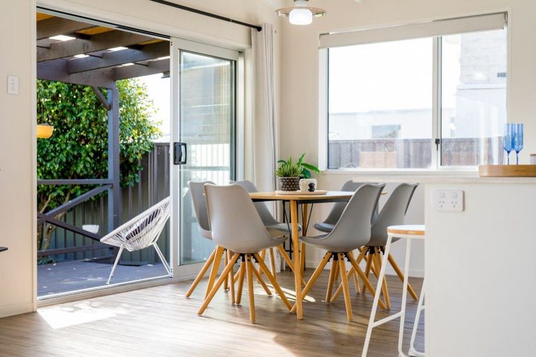 Photo of property in 33 Severn Street, Mosgiel, 9024