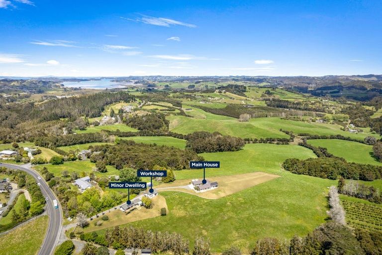 Photo of property in 30 Mahurangi East Road, Snells Beach, 0982