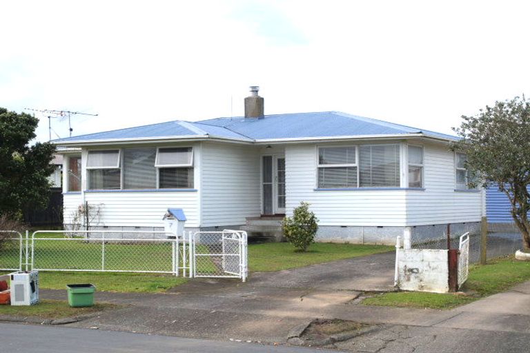 Photo of property in 7 Maitland Place, Favona, Auckland, 2024