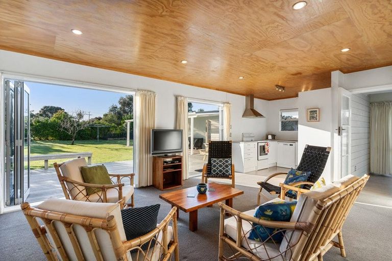 Photo of property in 313 Papanui Road, Whangamata, 3620