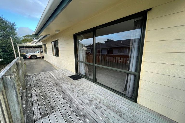 Photo of property in 2/137 Rosier Road, Glen Eden, Auckland, 0602