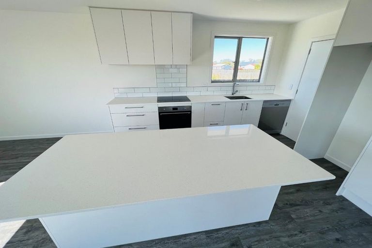 Photo of property in 19 Rawson Street, New Brighton, Christchurch, 8083