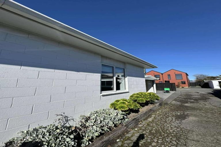 Photo of property in 1/20 Donald Place, St Albans, Christchurch, 8014