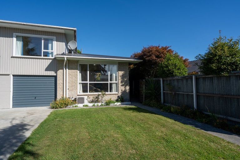 Photo of property in 2/4 West-watson Avenue, Hillmorton, Christchurch, 8025