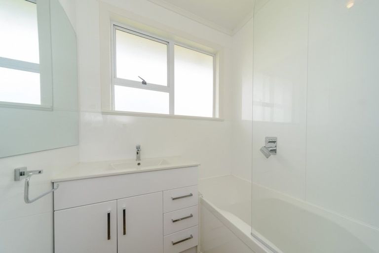 Photo of property in 9 Benmore Avenue, Cloverlea, Palmerston North, 4412