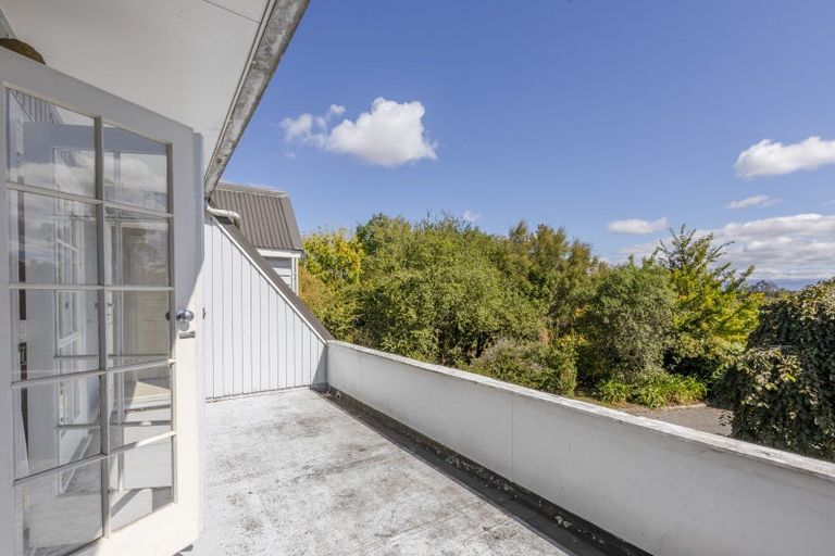 Photo of property in 11 Cook Street, Waipukurau, 4200