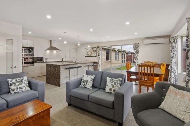 Photo of property in 47 Carradale Avenue, Broomfield, Christchurch, 8042