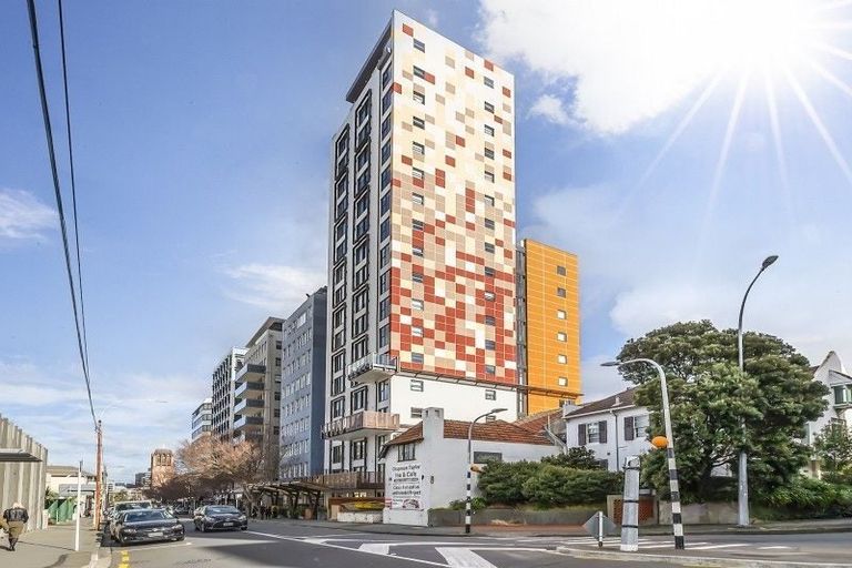 Photo of property in Frame Apartments, 902/111 Molesworth Street, Thorndon, Wellington, 6011