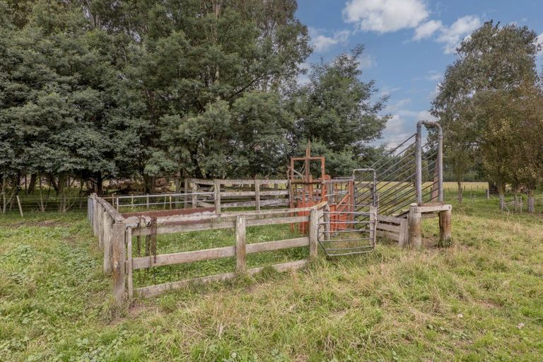 Photo of property in 1399 Hororata Dunsandel Road, Dunsandel, Leeston, 7682