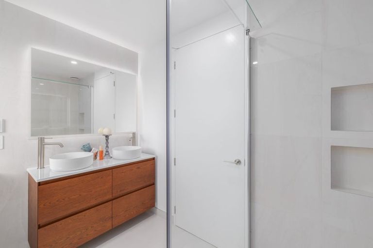 Photo of property in 6 Kinleys Lane, St Albans, Christchurch, 8014