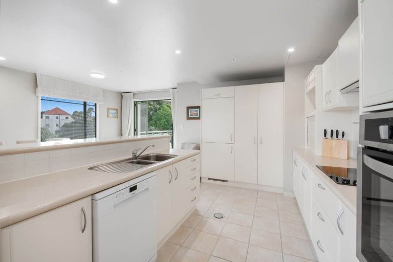 Photo of property in 49 Waterside Crescent, Gulf Harbour, Whangaparaoa, 0930