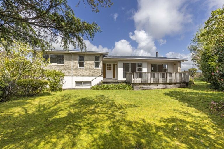 Photo of property in 68 Fernleigh Street, Frankleigh Park, New Plymouth, 4310