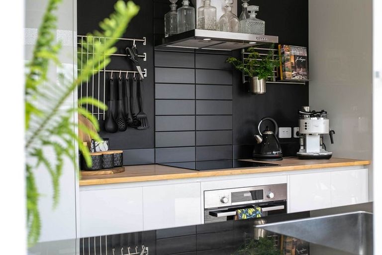 Photo of property in 56 Hamilton Road, Cambridge, 3434