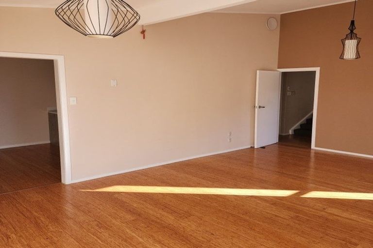 Photo of property in 11 Gainsborough Grove, Belmont, Lower Hutt, 5010