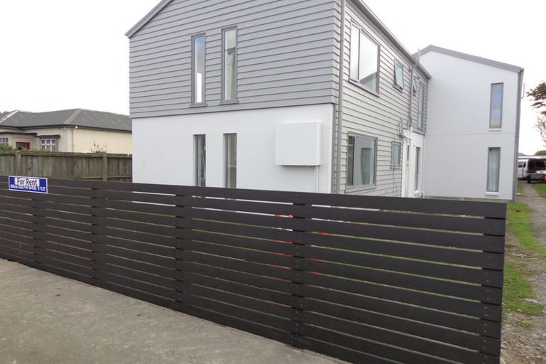 Photo of property in 1/17 Heywood Terrace, Richmond, Christchurch, 8013