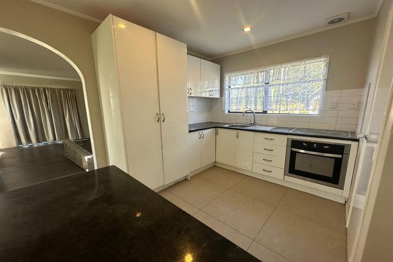 Photo of property in 11 Muirfield Street, Wattle Downs, Auckland, 2103