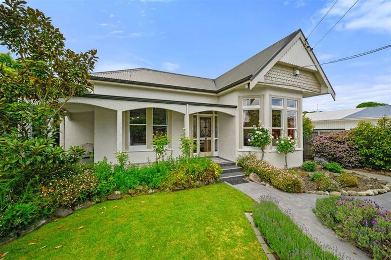 Photo of property in 34 Gordon Avenue, St Albans, Christchurch, 8014