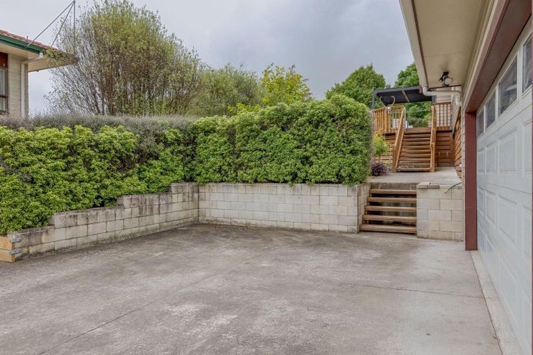 Photo of property in 21 Watts Street, Waipawa, 4210