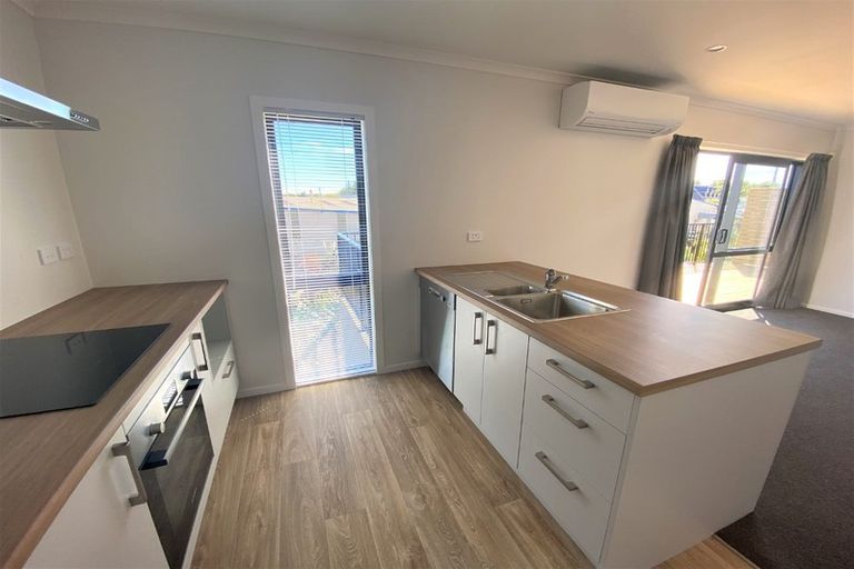 Photo of property in 20u7 Marama Street, Frankton, Hamilton, 3204