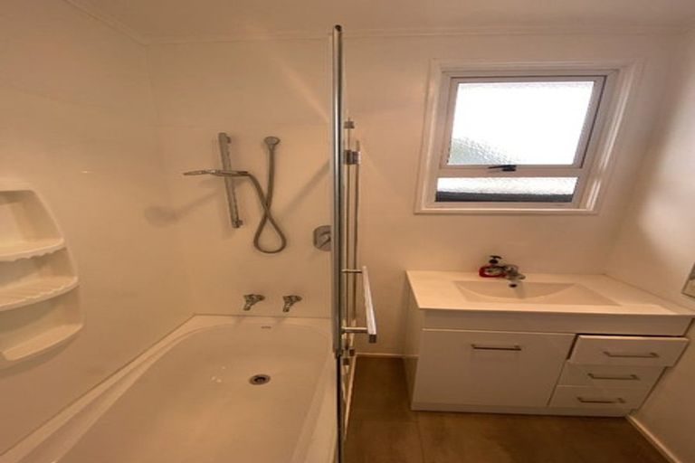 Photo of property in 43 Tennyson Crescent, Stoke, Nelson, 7011