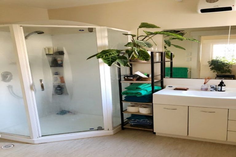 Photo of property in 29 Thompson Street, Mount Cook, Wellington, 6011