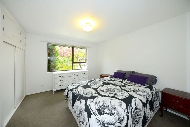 Photo of property in 11 Rubens Place, Burnside, Christchurch, 8053