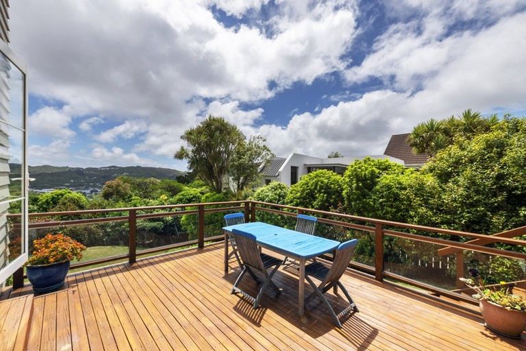 Photo of property in 100 Messines Road, Karori, Wellington, 6012