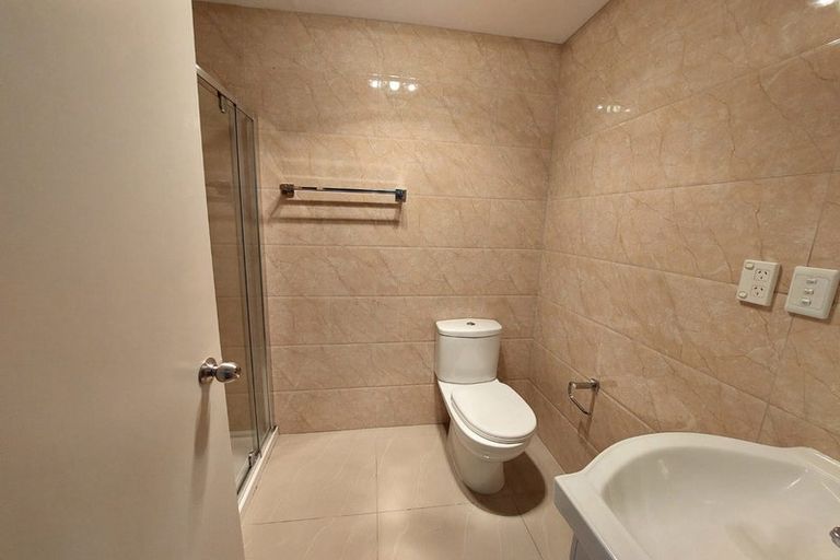 Photo of property in 3/3 Wallson Crescent, Wiri, Auckland, 2104