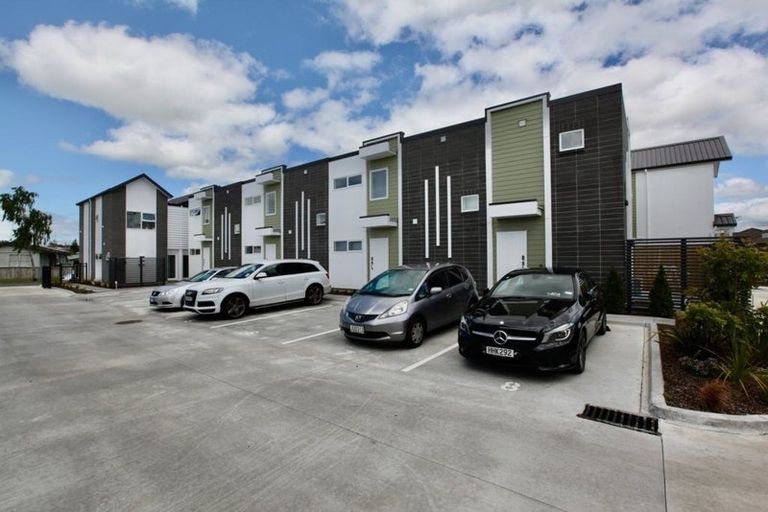 Photo of property in 7/10 Burrows Place, Frankton, Hamilton, 3204