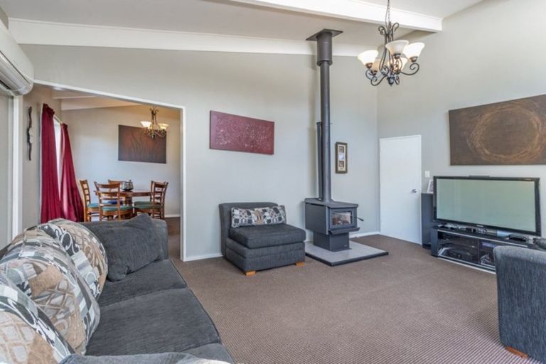 Photo of property in 38 Kimberley Street, Casebrook, Christchurch, 8051