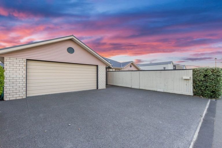 Photo of property in 28 Tosswill Road, Prebbleton, 7604