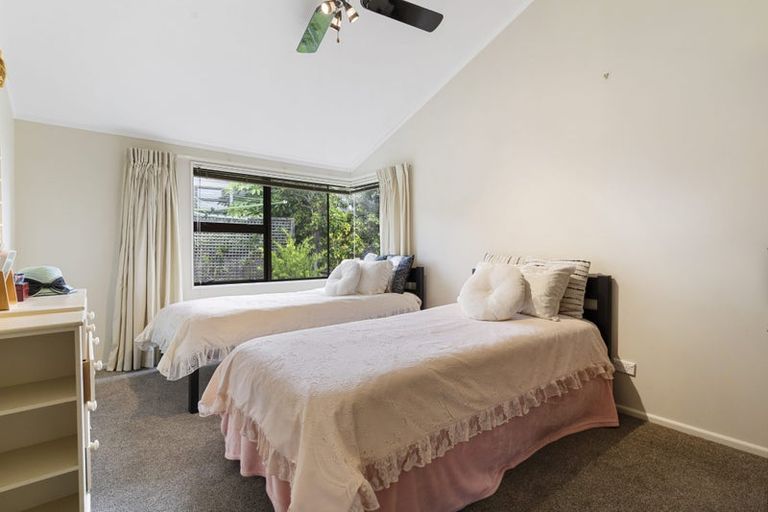 Photo of property in 146 Pacific Parade, Army Bay, Whangaparaoa, 0930