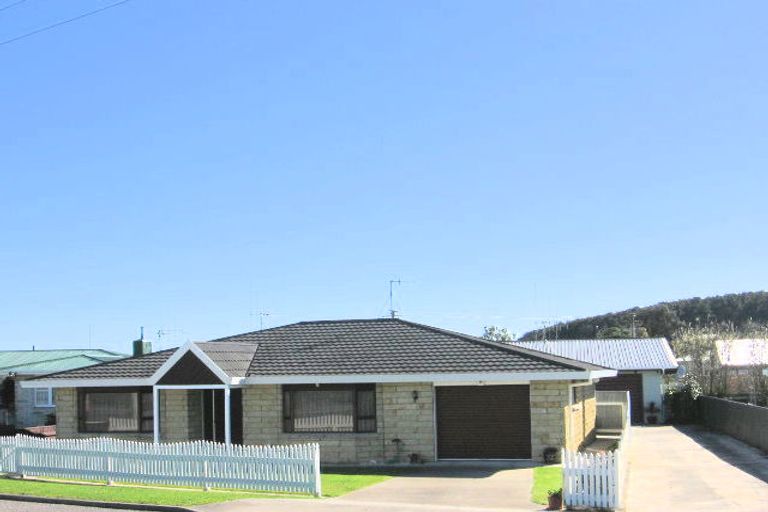 Photo of property in 71a Seabury Avenue, Foxton Beach, Foxton, 4815